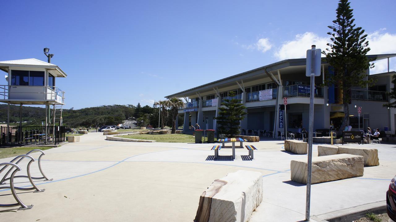 Shelly 3* Entrance